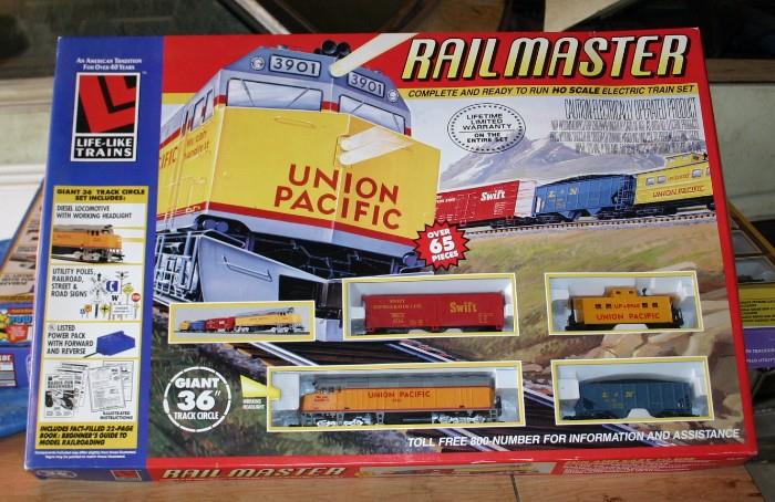 Rail Master Union Pacific Set