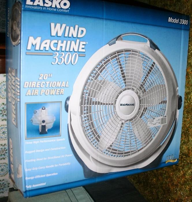 New in Box Wind Machine 3300 Fan 