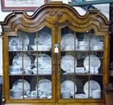 Henredon china cabinet w/inlaid bombay base.