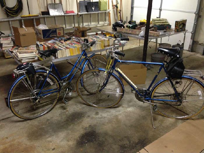 His & Hers Schwinn bikes (1960's)