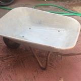 Wheel barrow
