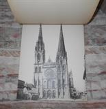 Inside page of Cathedrale de Chorlres