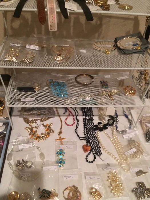Large assortment of jewelry