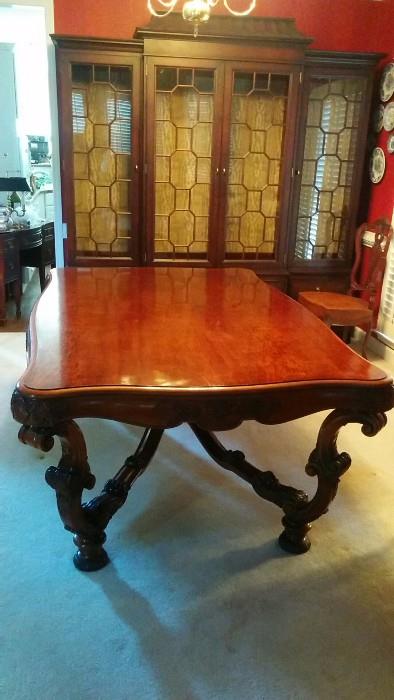 Top of the gorgeous dining table, sans Oushak.          OK, designer-y people, wall-to-wall carpeting is even more boring than a muted Oushak. 