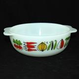 JAJ Pyrex Harvest Vegetable Print Casserole Dish, Serving Dish, Ovenproof, Made in England, 1970's
Condition: Good
Shipping: Yes
Size:8"