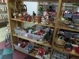 there is a lot of great holiday items plus some really nice Christmas things 