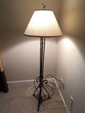 FLOOR LAMP