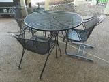 PATIO SET