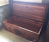 Lane cedar chest