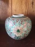 Chinese porcelain canton vase
