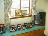 Toys & Decorative items