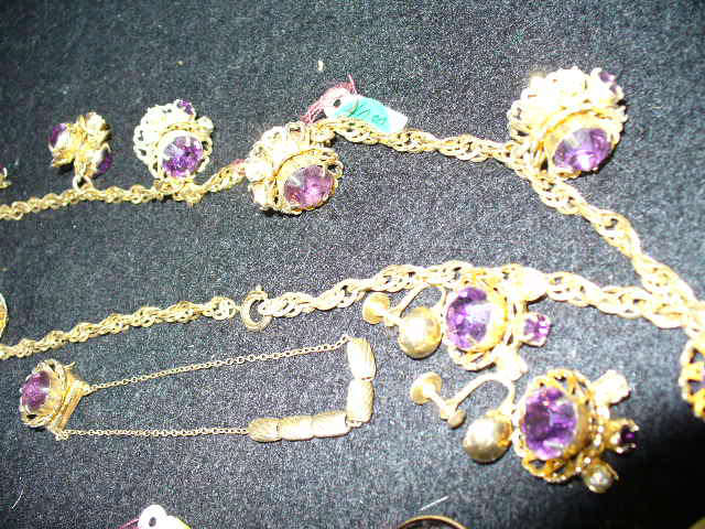 Jewelry - Detail