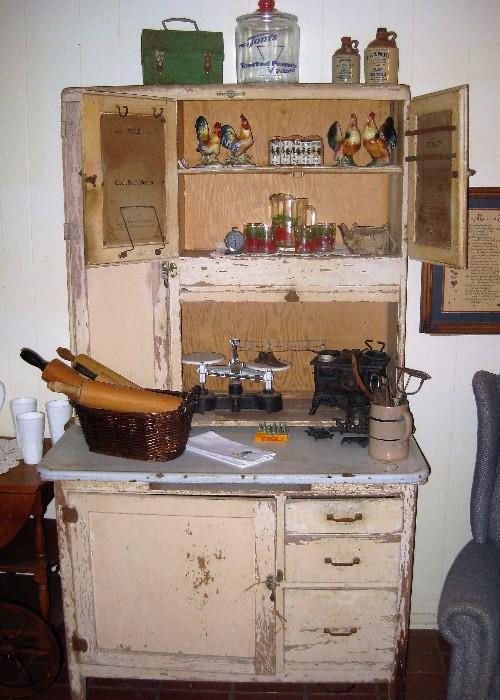 Genuine Hoosier cabinet Nappannee Indiana with original flour bin and charts