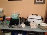 Roaster, Casserole Dishes, Kitchen Items