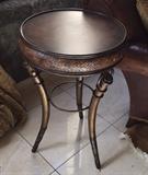 Side Table/Plant Stand 