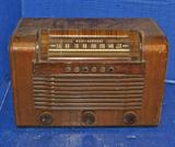 C.1930's Wooden Case Westinghouse AM Radio