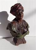 C/1905 Polychrome bust of Nubian female 