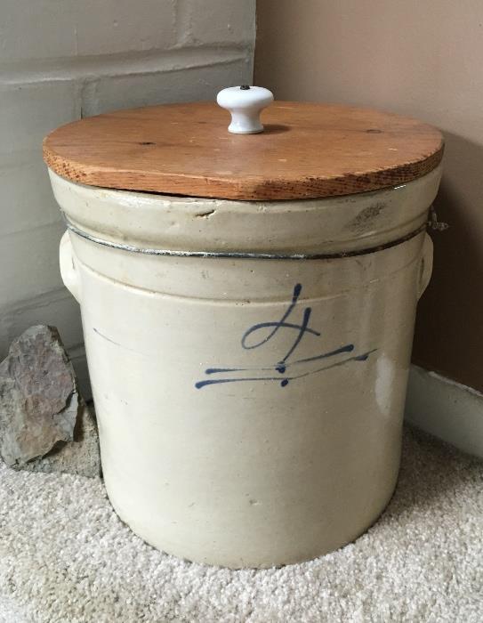 Salt glazed covered pot