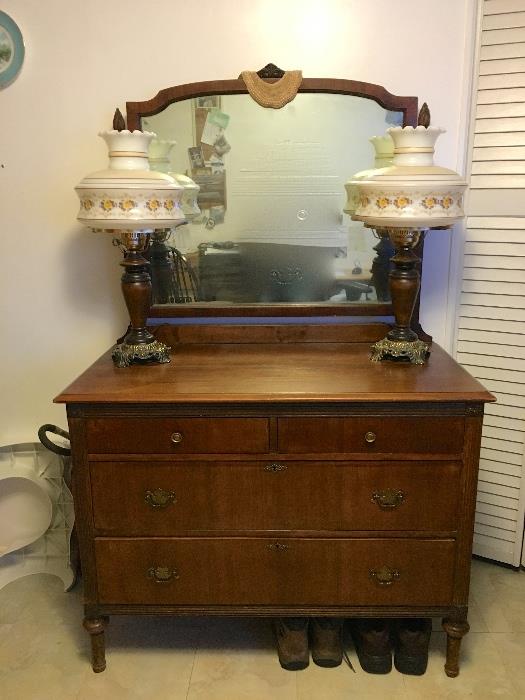 Antique dresser / mirror