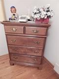 Bassett chest of drawers