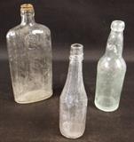 Lot 376 3 Vintage Bottles - Wine - SE & Co.