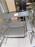 KNOLL WASSILY CHAIR