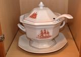 Vintage Wedgwood Soup Tureen with Ladle! Just in time for your Thanksgiving Feast!