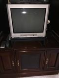VINTAGE TV INSIDE THE SOLID CHERRY WOOD CABINET