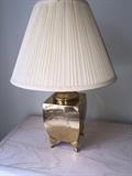 POLISHED BRASS ASIAN MOTIF LAMP