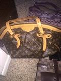AUTHENTIC LOUIS VUITTON TIVOLI GM ( RETAIL $1960)