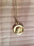 18K GOLD RELIGIOUS PENDANT WITH NECKLACE