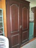 ARMOIRE