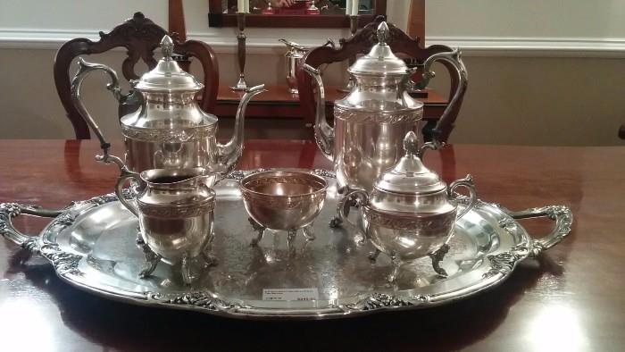 Here's the front view of the Sheffield 6-Piece silver plated tea set. 