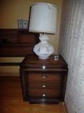 5Pc bedroom set  2 matching night stands - United Furniture Corp. Lexington N. Carolina