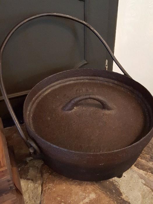 LARGE Cast Iron pot with lid