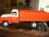 Rare True Scale dump truck - there are 2