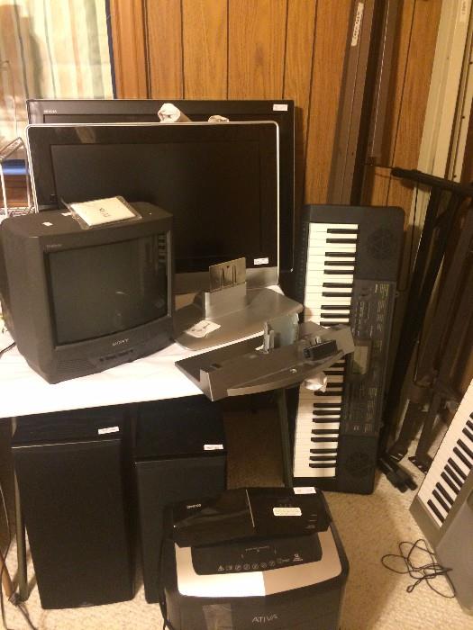 Several TV's; Casio keyboard; Yamaha keyboard