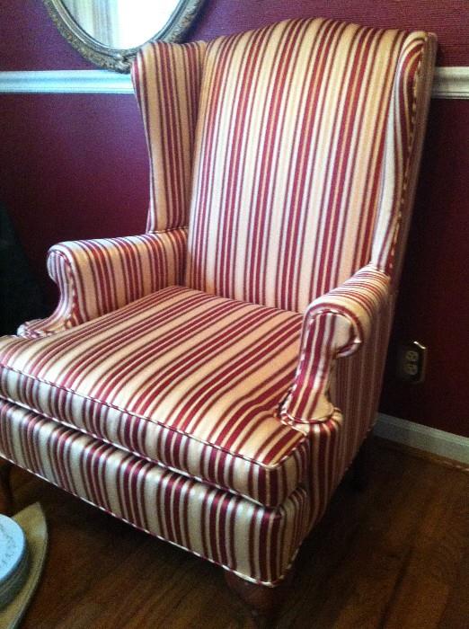 wing back sitting chair