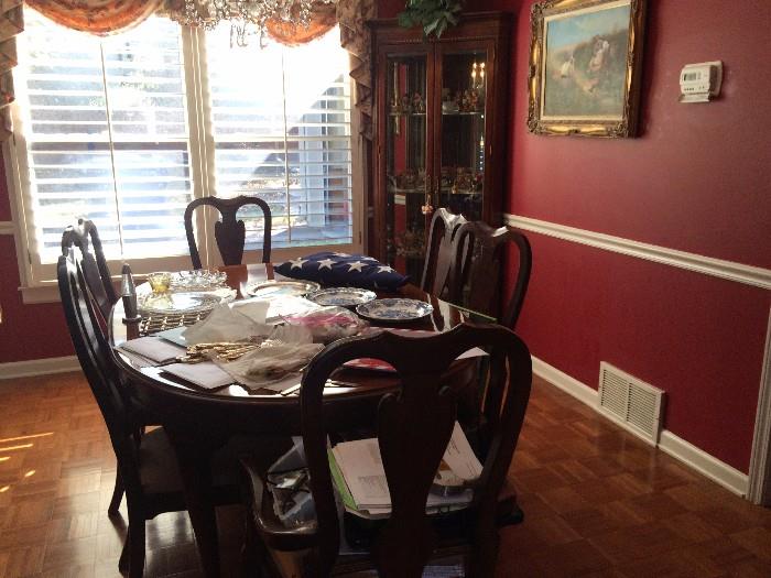 dining room table and matching 6 chairs