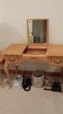 vanity desk