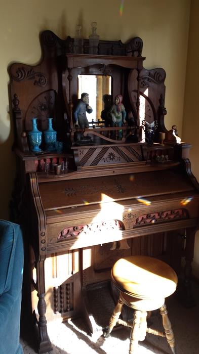 Eastlake Carved pump organ