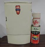vintage Wolverine Polar toy refrigerator & more