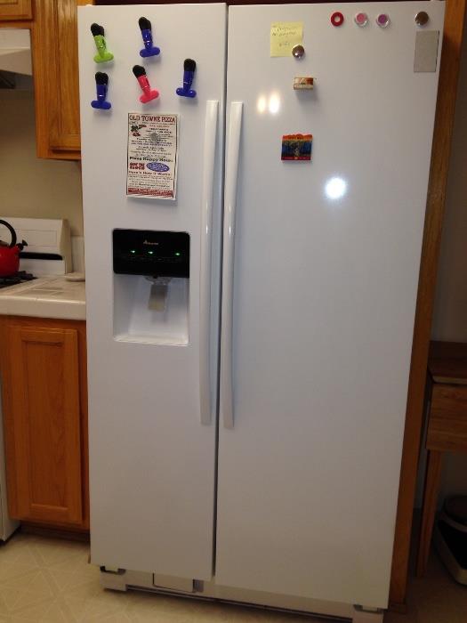 Beautiful amana fridge like new ! Super clean ! Ice maker etc ! 