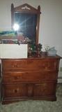 Dresser, mirror not attached
