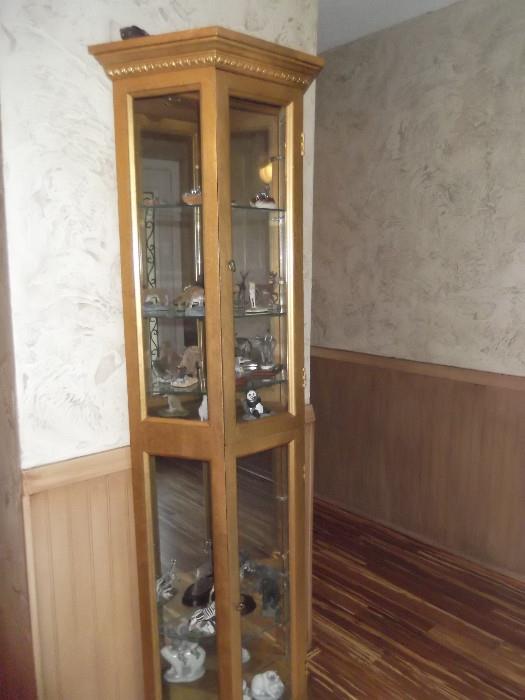 Vintage Gold curio cabinet lighted
