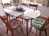 Dinette with 4 chairs