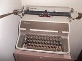 Royal electric typewriter