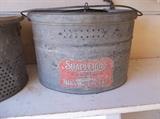 Shaplleigh's Oval Minnow Bucket