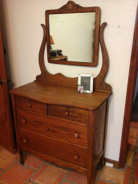 Antique ladies dresser with mirror