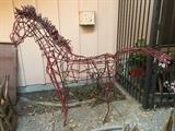 Horse sculpture by Lee Yount